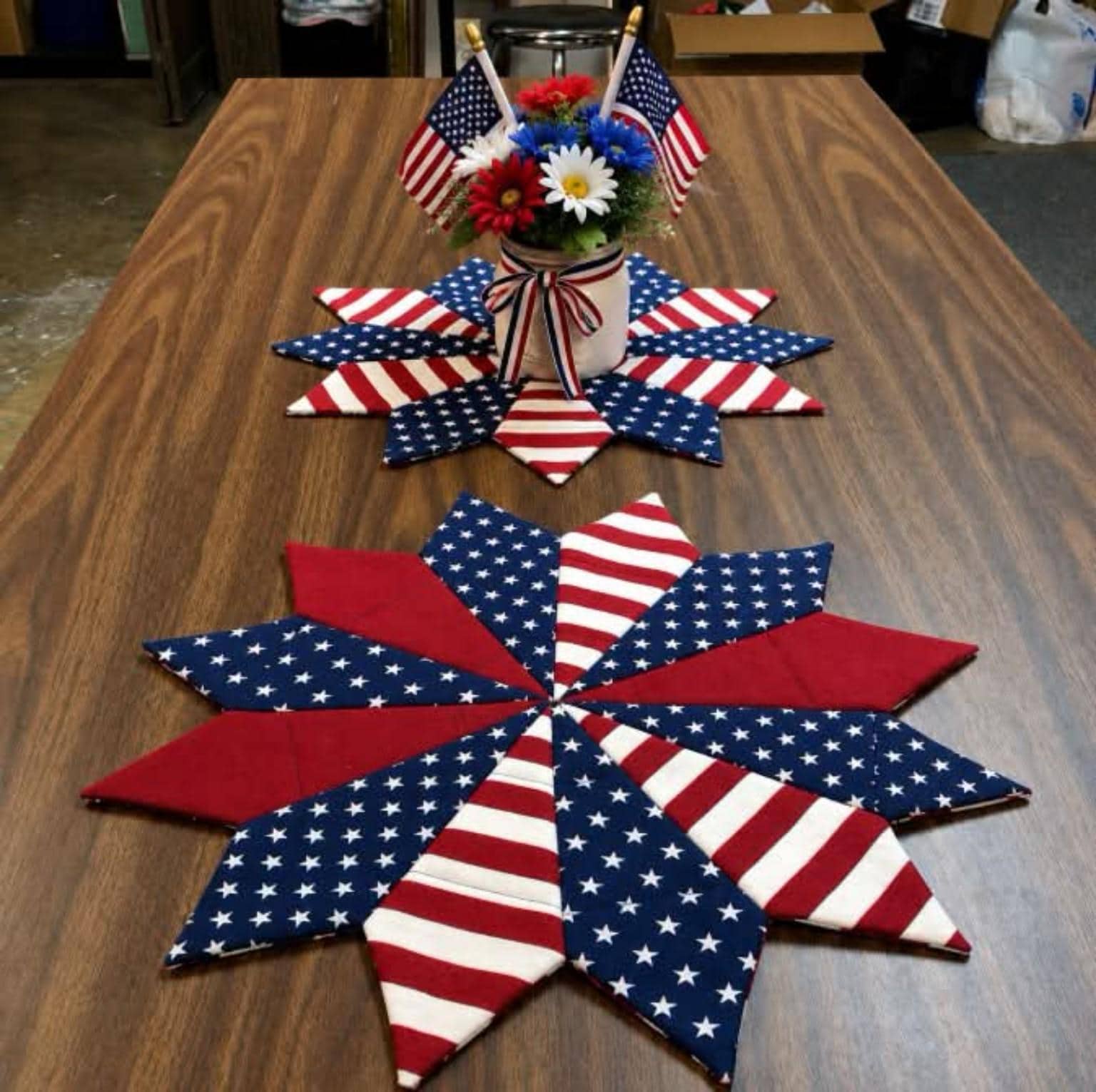 Liberty Fireworks Star FPP Pattern SVG, Patriotic Foundation Paper Piecing Pattern, 4th of July Table Topper, Resizable Star Quilt Block - Image 4