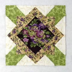 joyces mystery quilt block