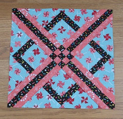 hot cross quilt block